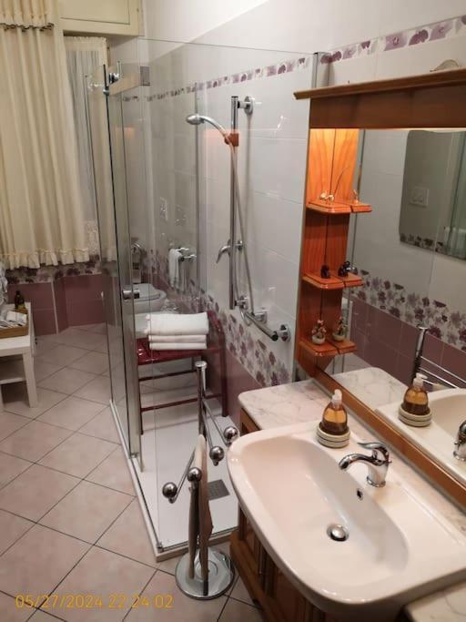 Casa Paganini Apartman Follonica Kültér fotó